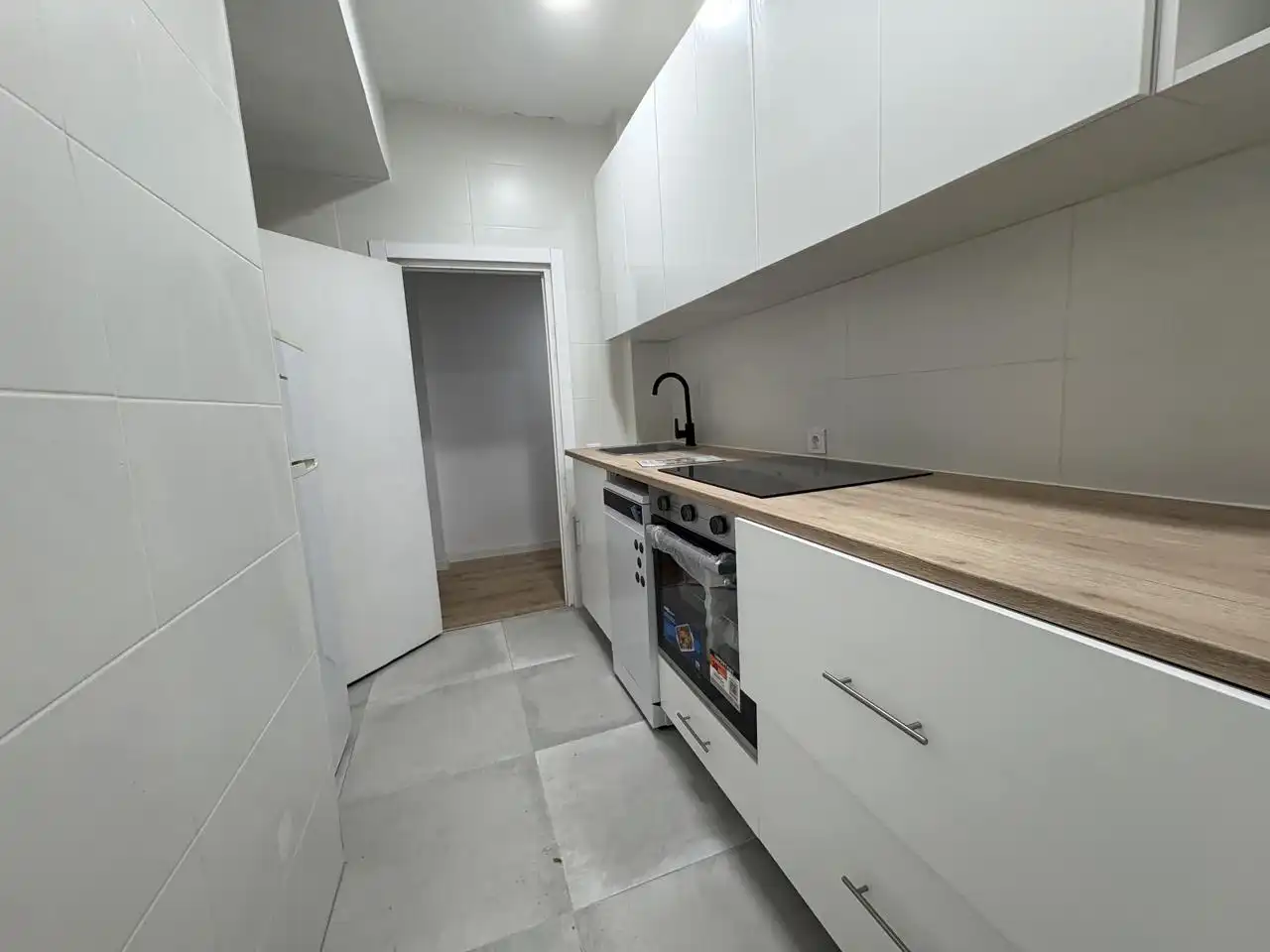 Wohnung zur Miete in Calle de Torres Miranda, Chopera