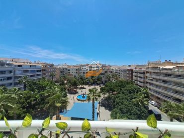 Ático con ascensor en venta en Playa de los Locos