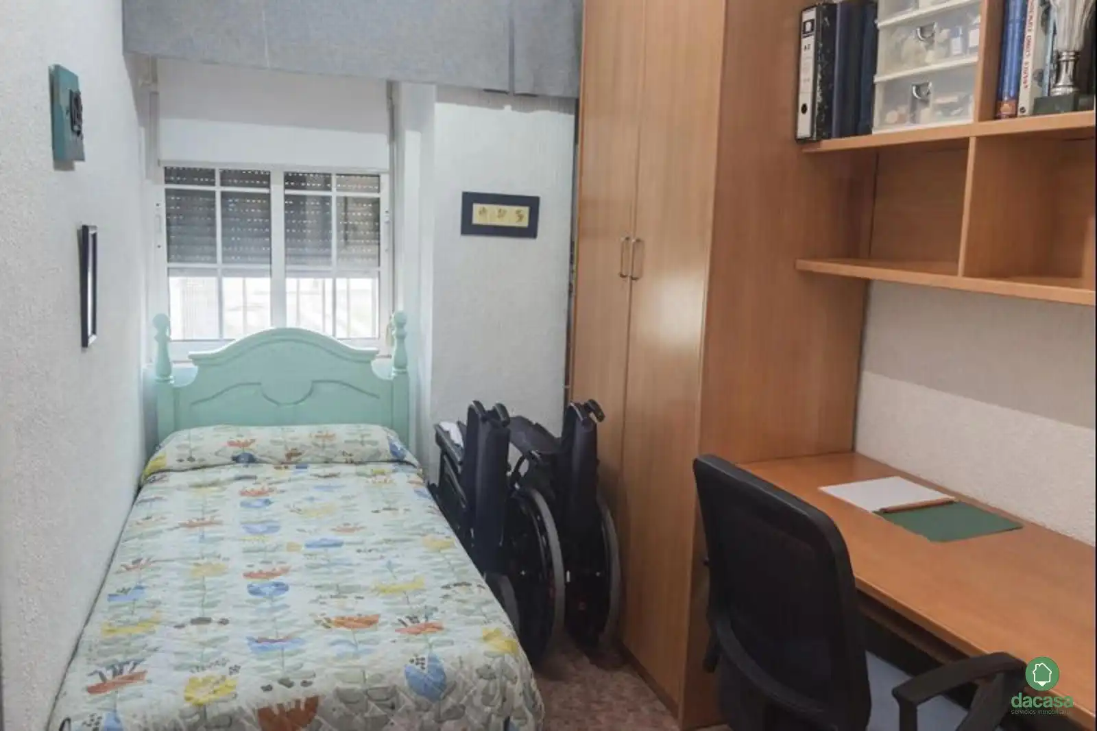 Dormitori de Pis en venda en Huelva amb Aire condicionat i Moblat