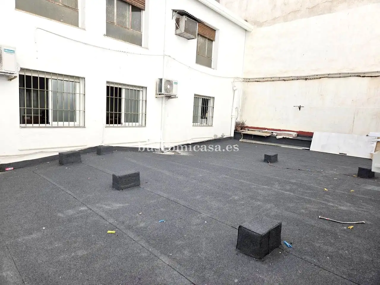 Vista exterior de Pis per a compartir en Jaén amb Aire condicionat, Calefacció i Parquet