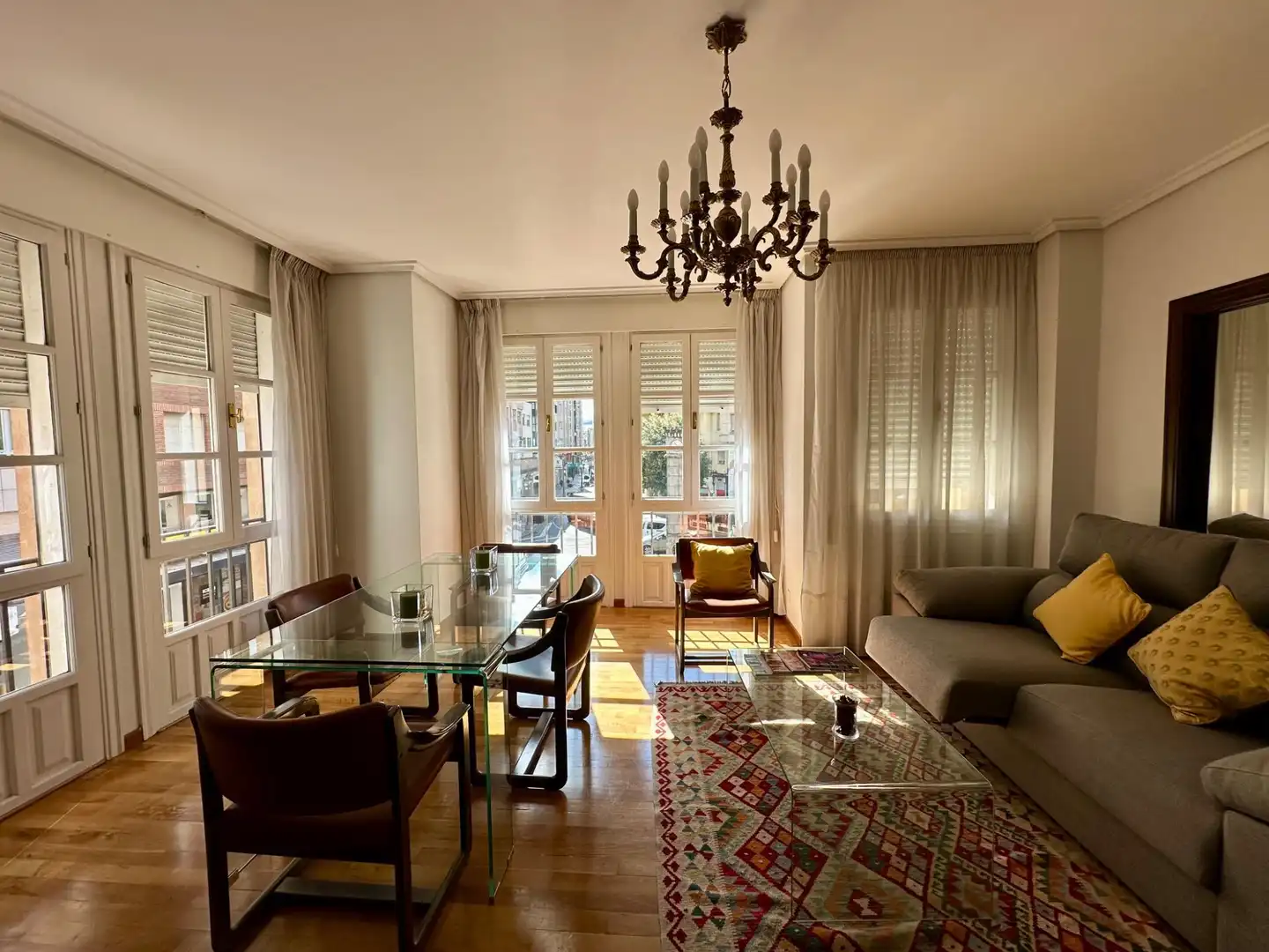 Flat for rent in Plaza REPU ARGENTINA, Centro