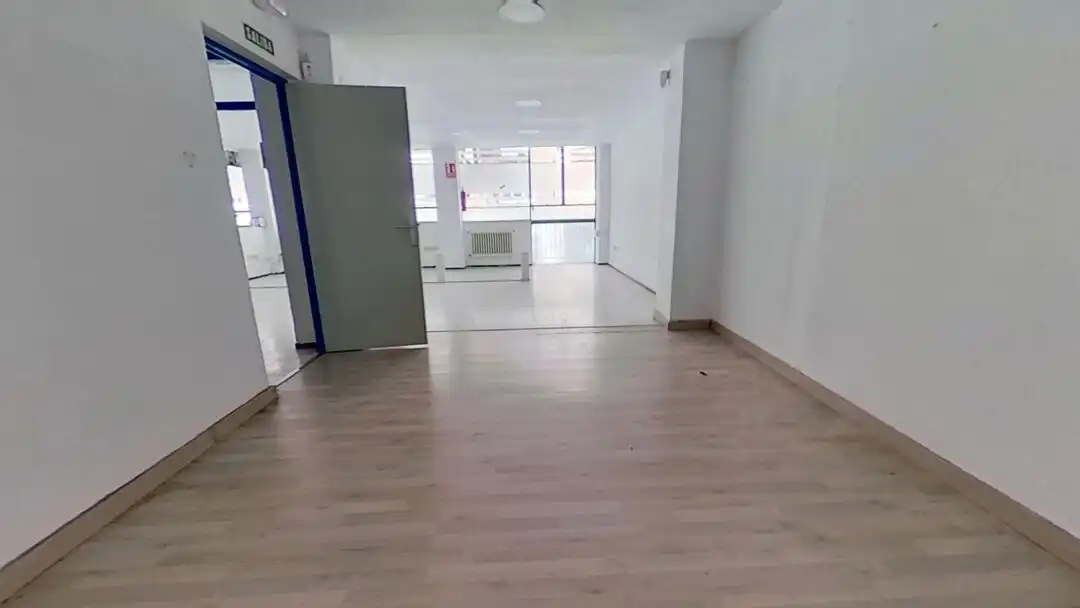 Office for rent in Madrid  with Air Conditioner and Heating