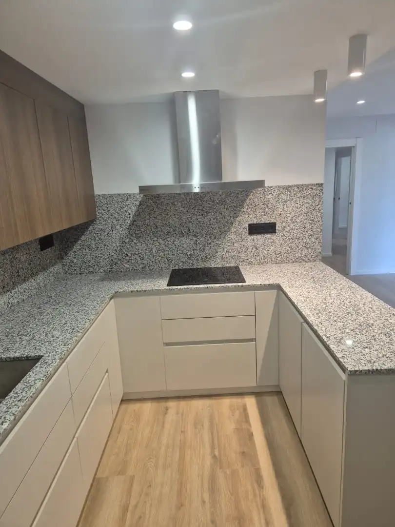 Kitchen of Flat for rent in Santpedor  with Air Conditioner, Heating and Oven