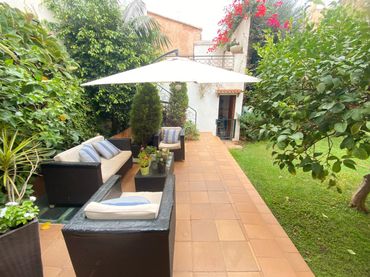 Casa amb balcó en venda a Centre