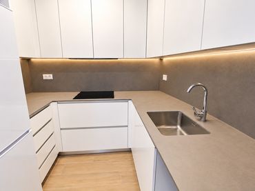Appartamento con balcone in vendita a Nucli Urbà