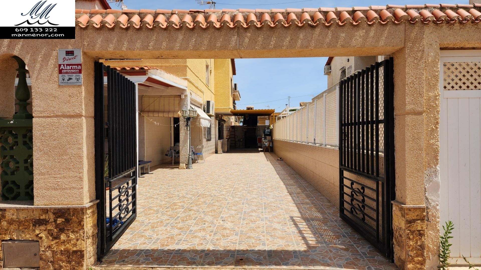 Vista exterior de Casa o chalet en venta en Cartagena con Jardín privado