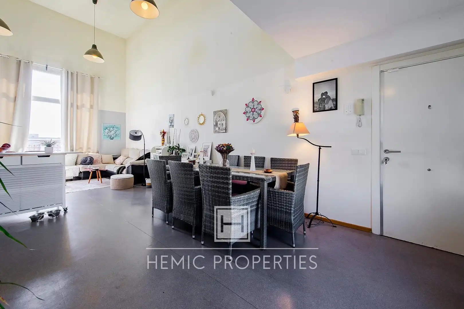 Esszimmer von Dachboden zum Verkauf in Tres Cantos mit Klimaanlage, Privatgarten und Terrasse