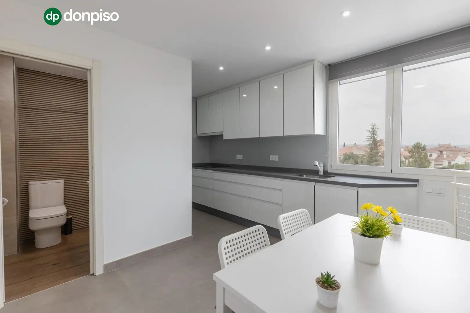Cocina de Casa o chalet en venta en Granada con Calefacción, Terraza y Trastero