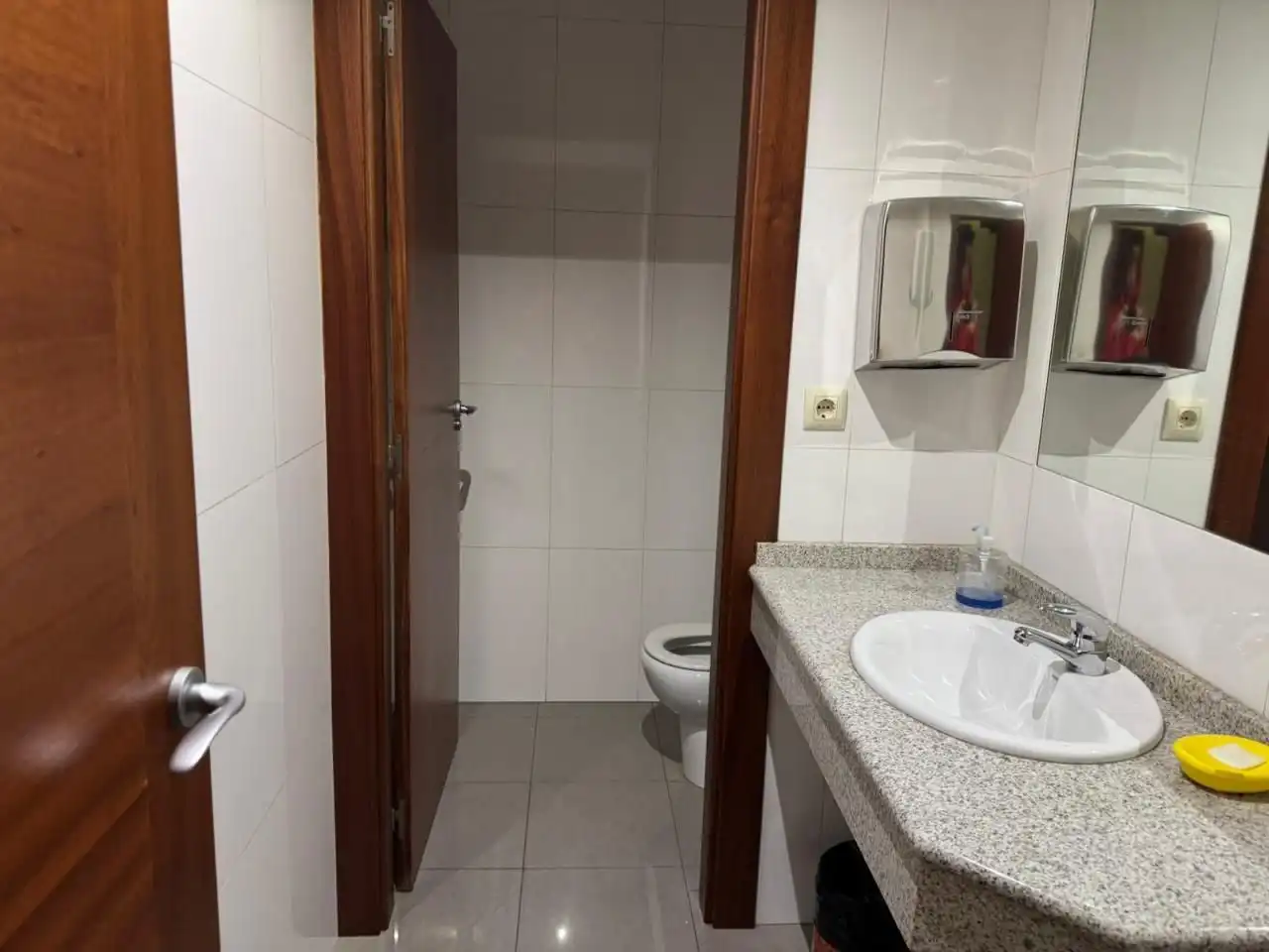 Oficina de alquiler en Avenida Camelias, 80, Camelias - Pi y Margall