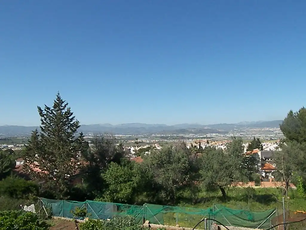 Casa o chalet en venta en Alhaurín de la Torre con Aire acondicionado, Jardín privado y Terraza