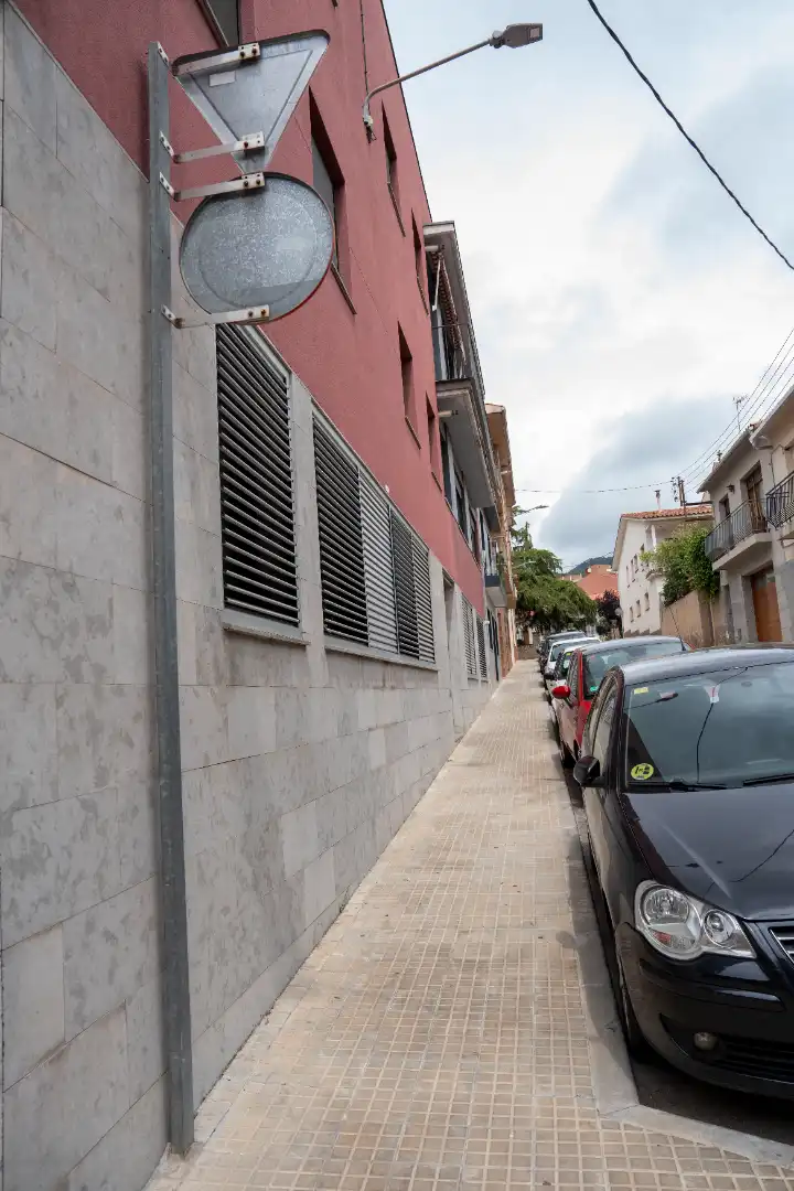 Vista exterior de Piso en venta en Castellar del Vallès con Aire acondicionado, Calefacción y Trastero