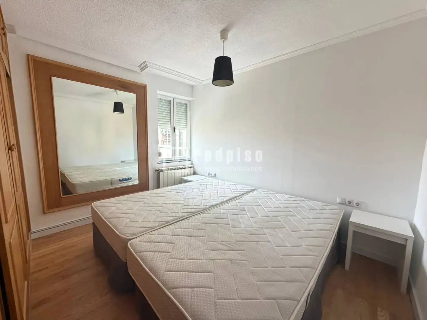 Bedroom of Flat for rent in Madrid  with Air Conditioner, Heating and Terrace
