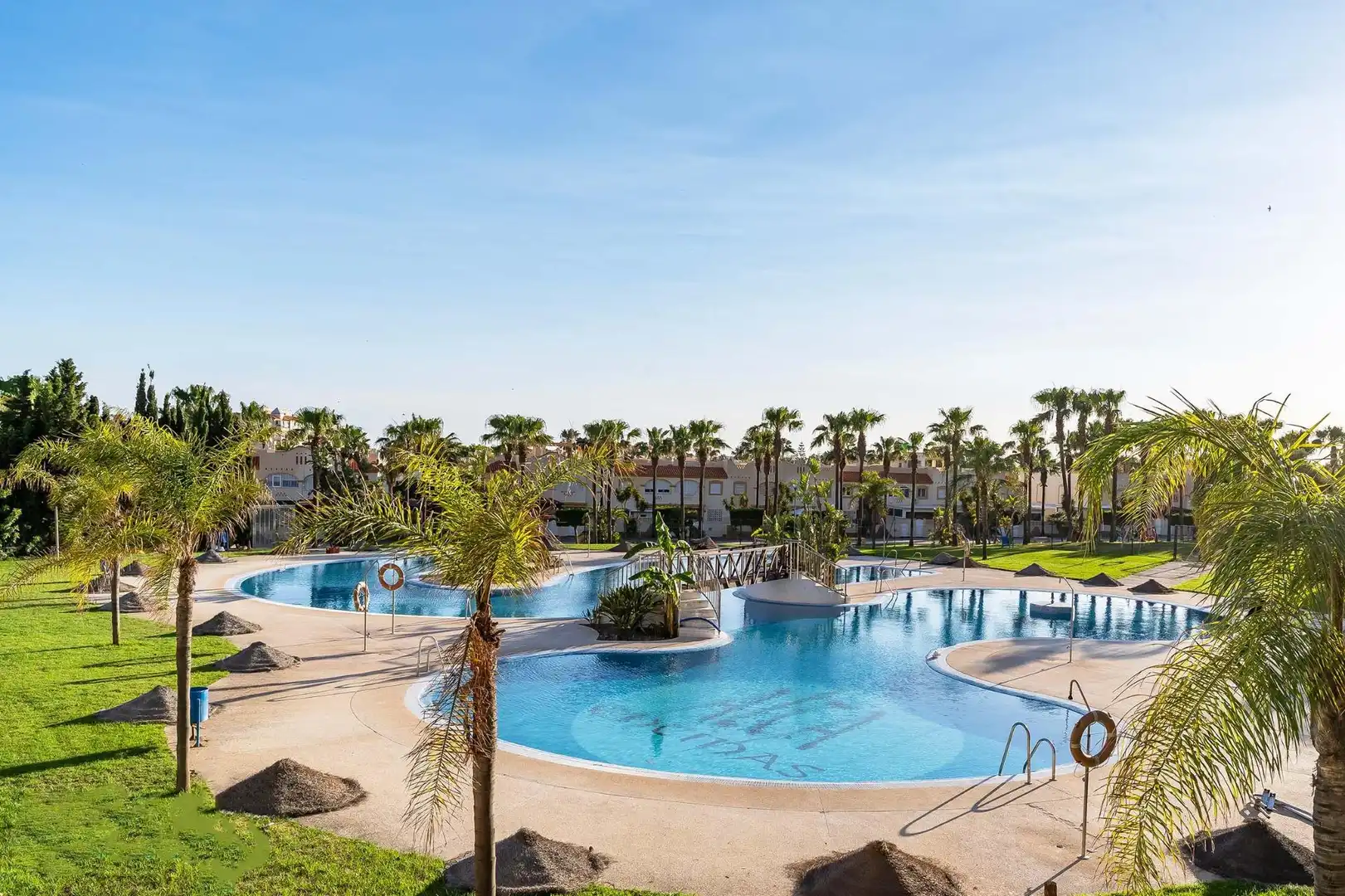 Swimming pool of Flat for sale in El Ejido  with Air Conditioner, Heating and Terrace