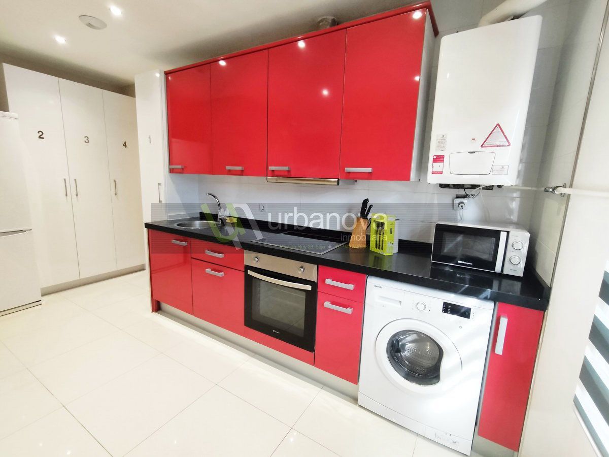 Cuina de Pis de lloguer en  Logroño amb Calefacció i Moblat