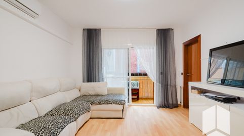Foto 2 de Piso en venta en Carrer de Viriat, Castell - Poble Vell, Castelldefels
