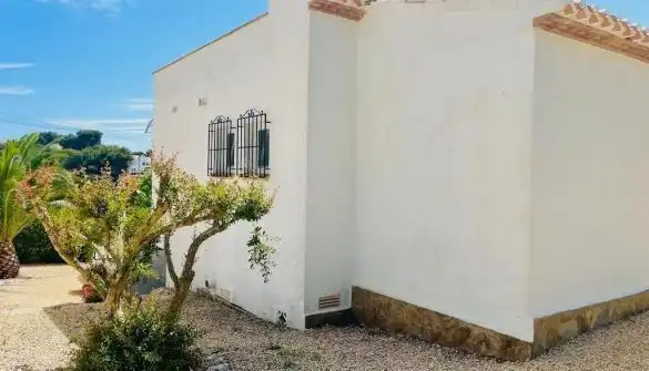 Vista exterior de Casa o chalet en venta en Jávea / Xàbia con Aire acondicionado, Jardín privado y Piscina