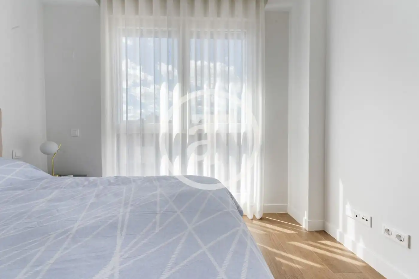 Flat for rent in Calle de San Aquilino, Almenara -Ventilla