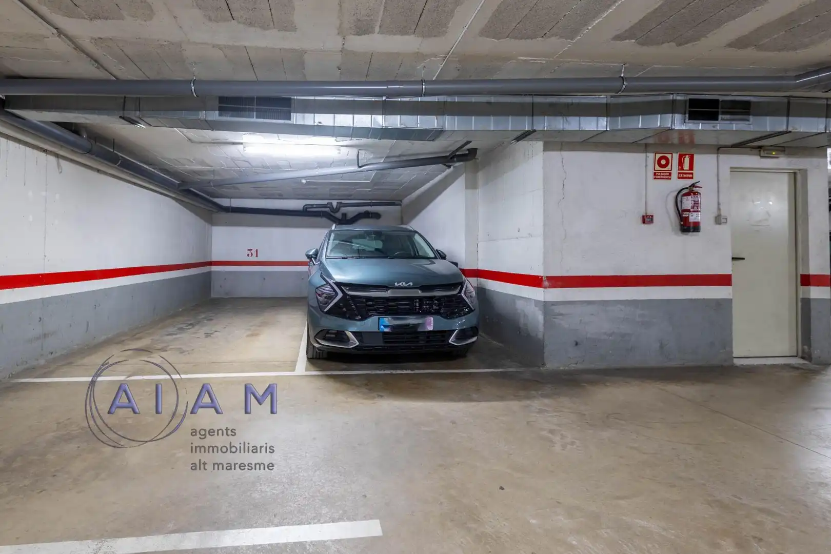 Aparcament de Dúplex en venda en Pineda de Mar amb Aire condicionat, Calefacció i Terrassa