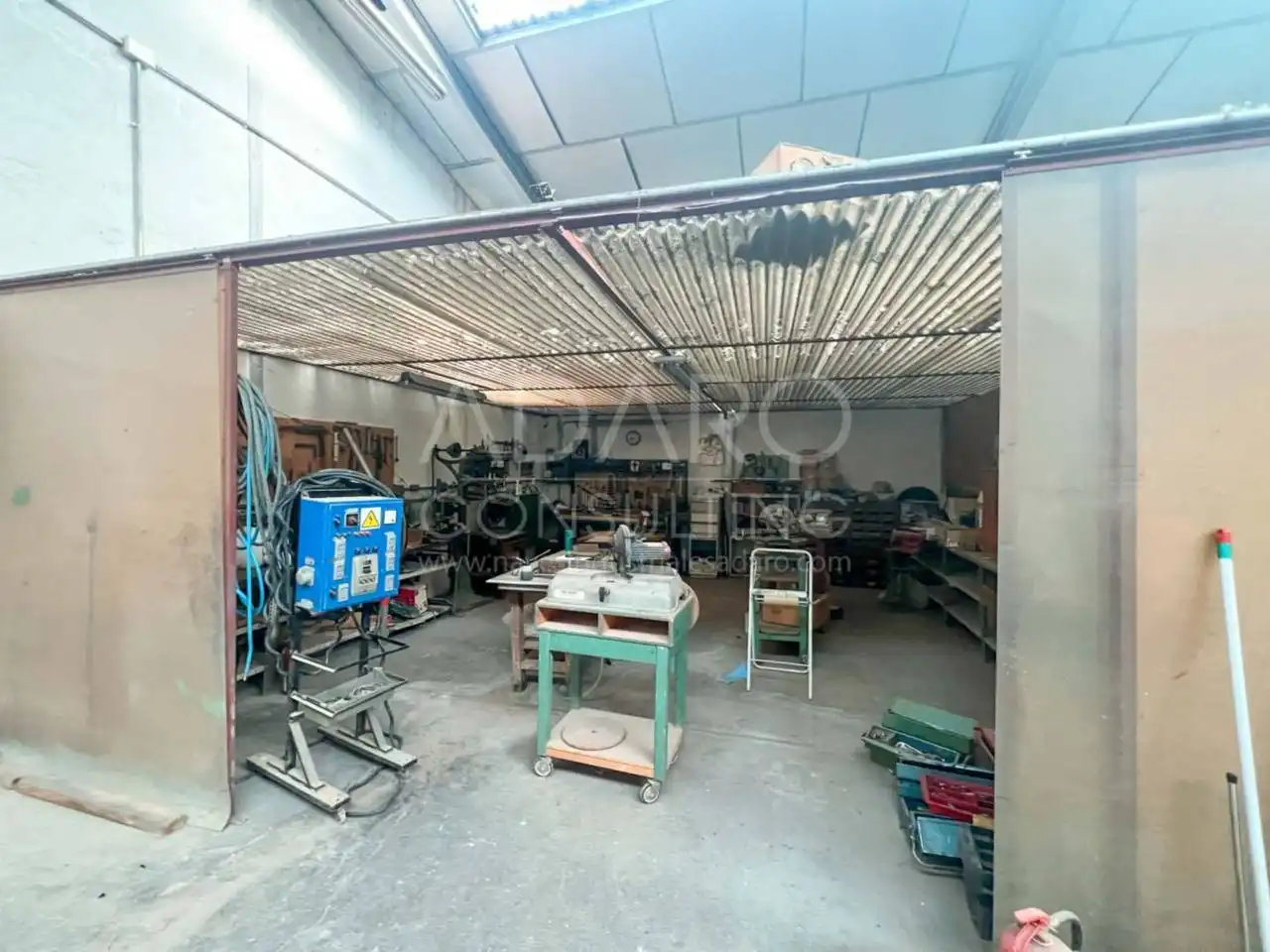 Nave industrial en venta en Avenida Astronomía, imagen 4