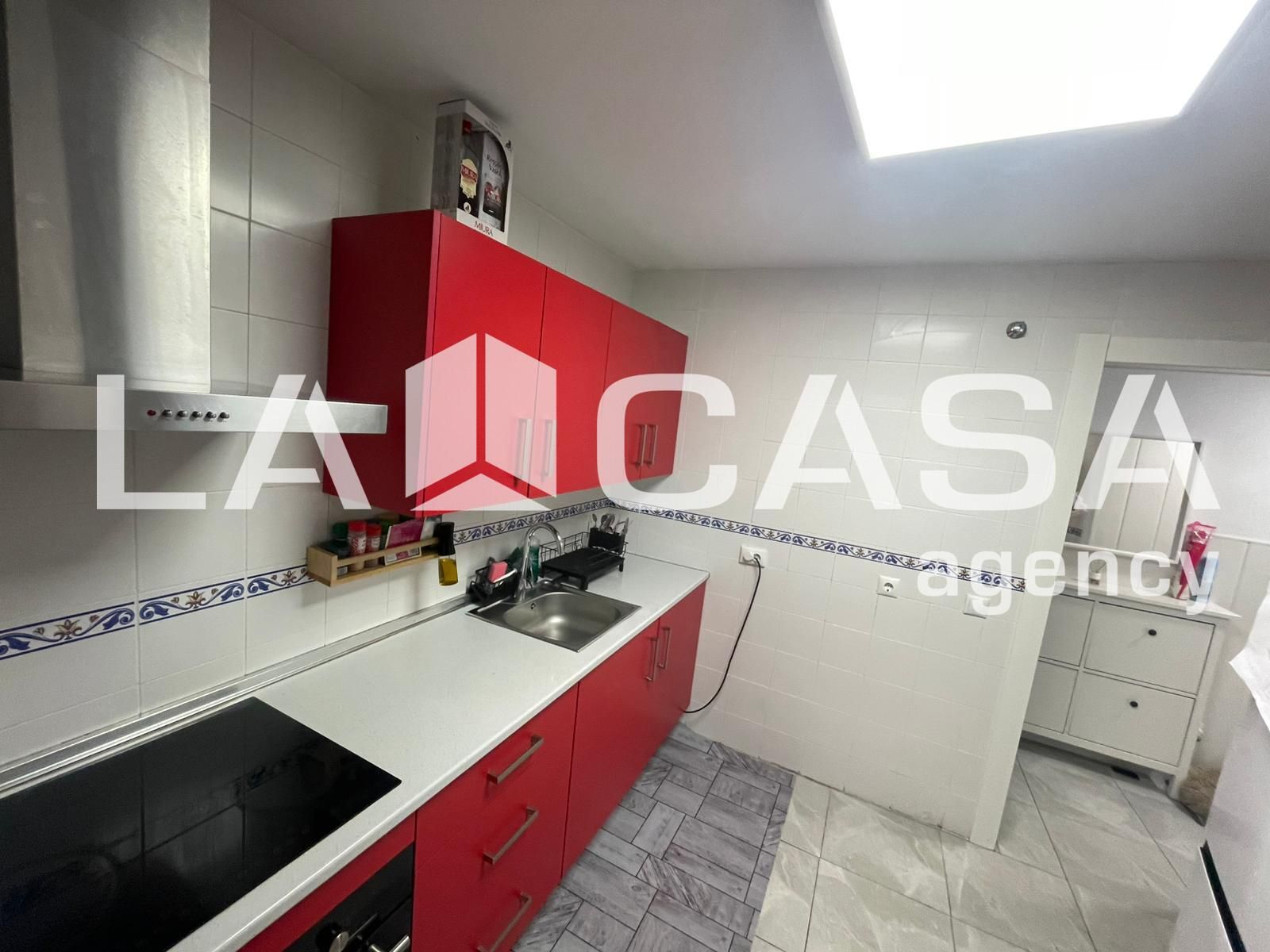 Cuina de Pis en venda en Dos Hermanas amb Aire condicionat