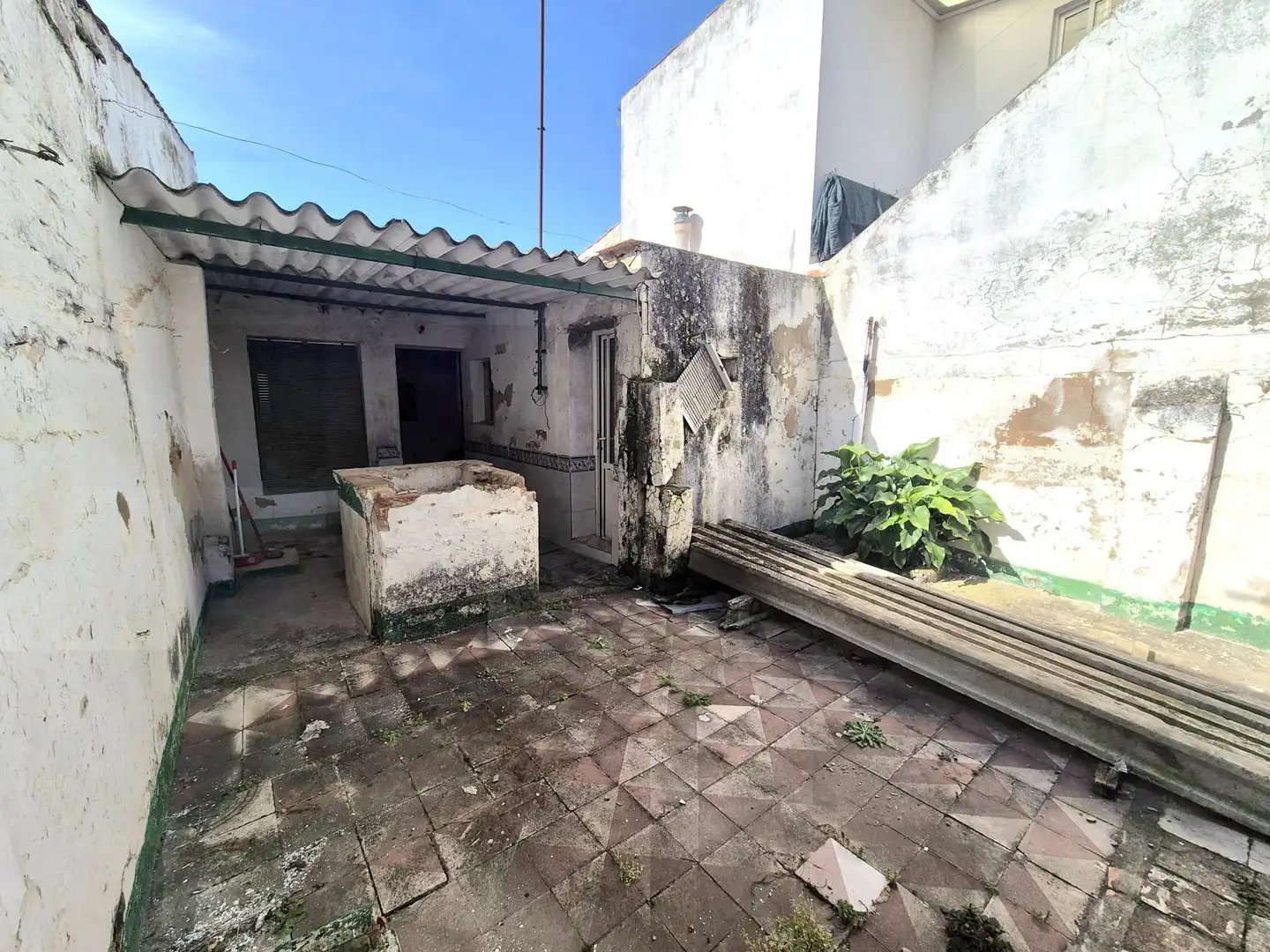 Vista exterior de Casa adosada en venta en Montijo