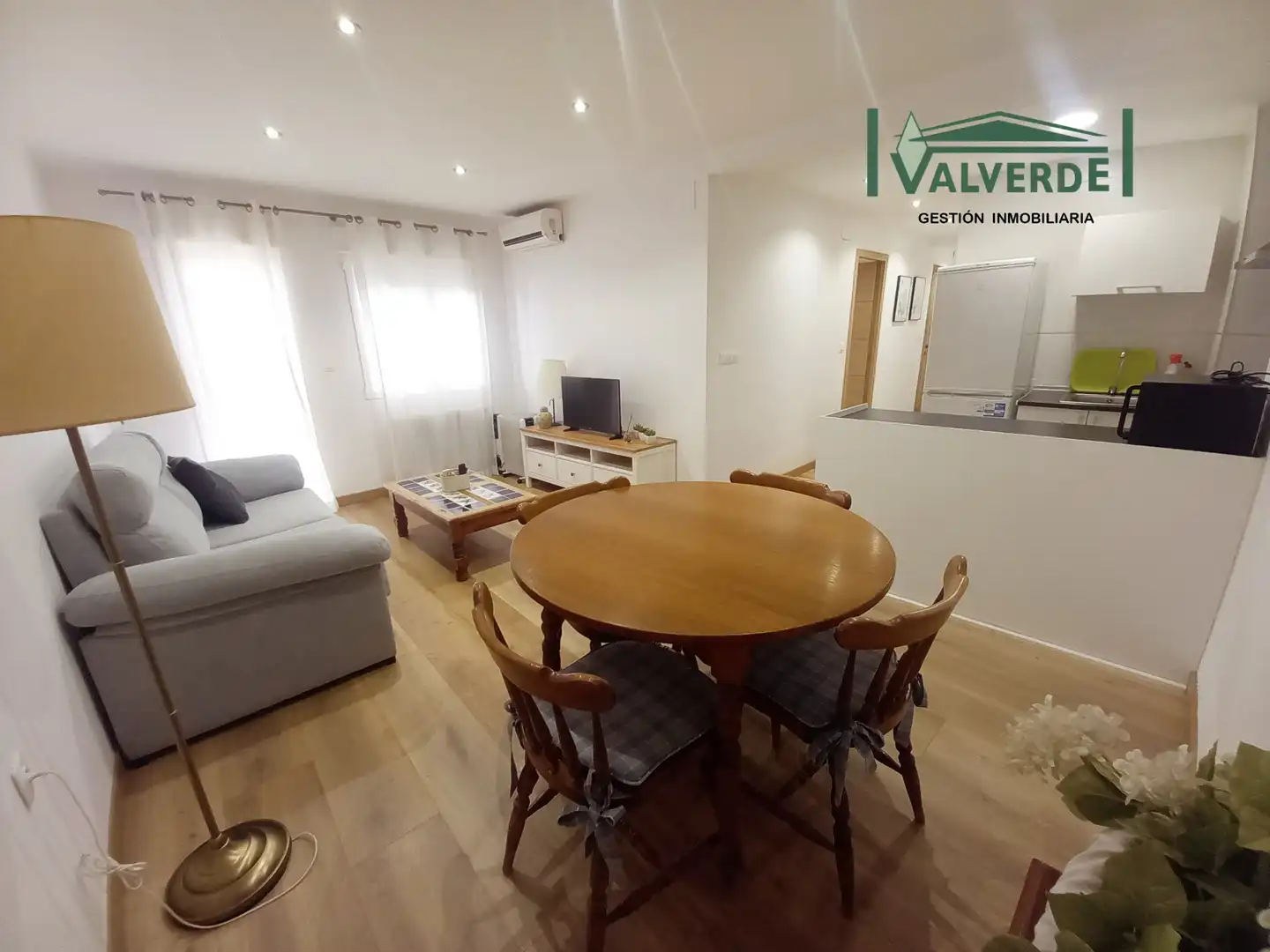 Living room of Apartments for rent in Granada  with Air Conditioner, Heating and Terrace
