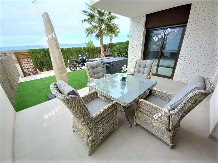 Bungalow con piscina in vendita a Algorfa