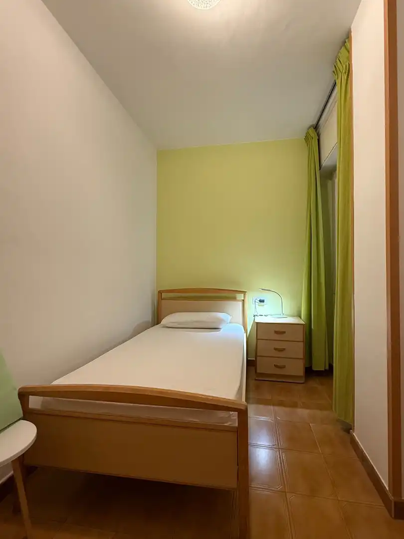 Habitación de Apartamento de alquiler en Calonge i Sant Antoni con Terraza y Amueblado