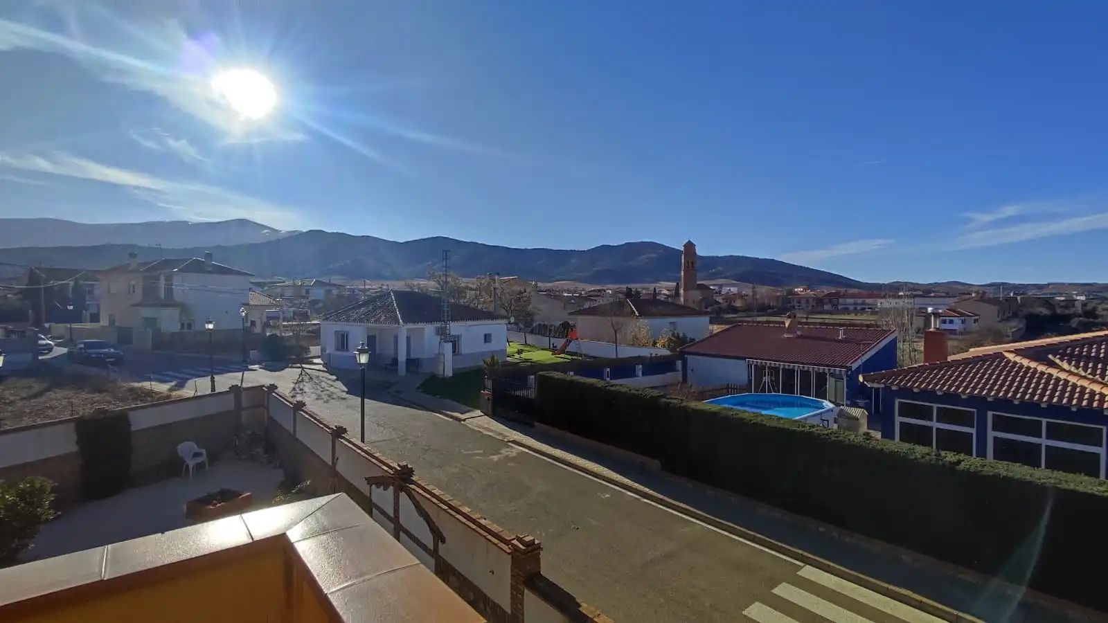 Vista exterior de Casa o chalet en venta en Cogollos de Guadix con Aire acondicionado, Jardín privado y Terraza