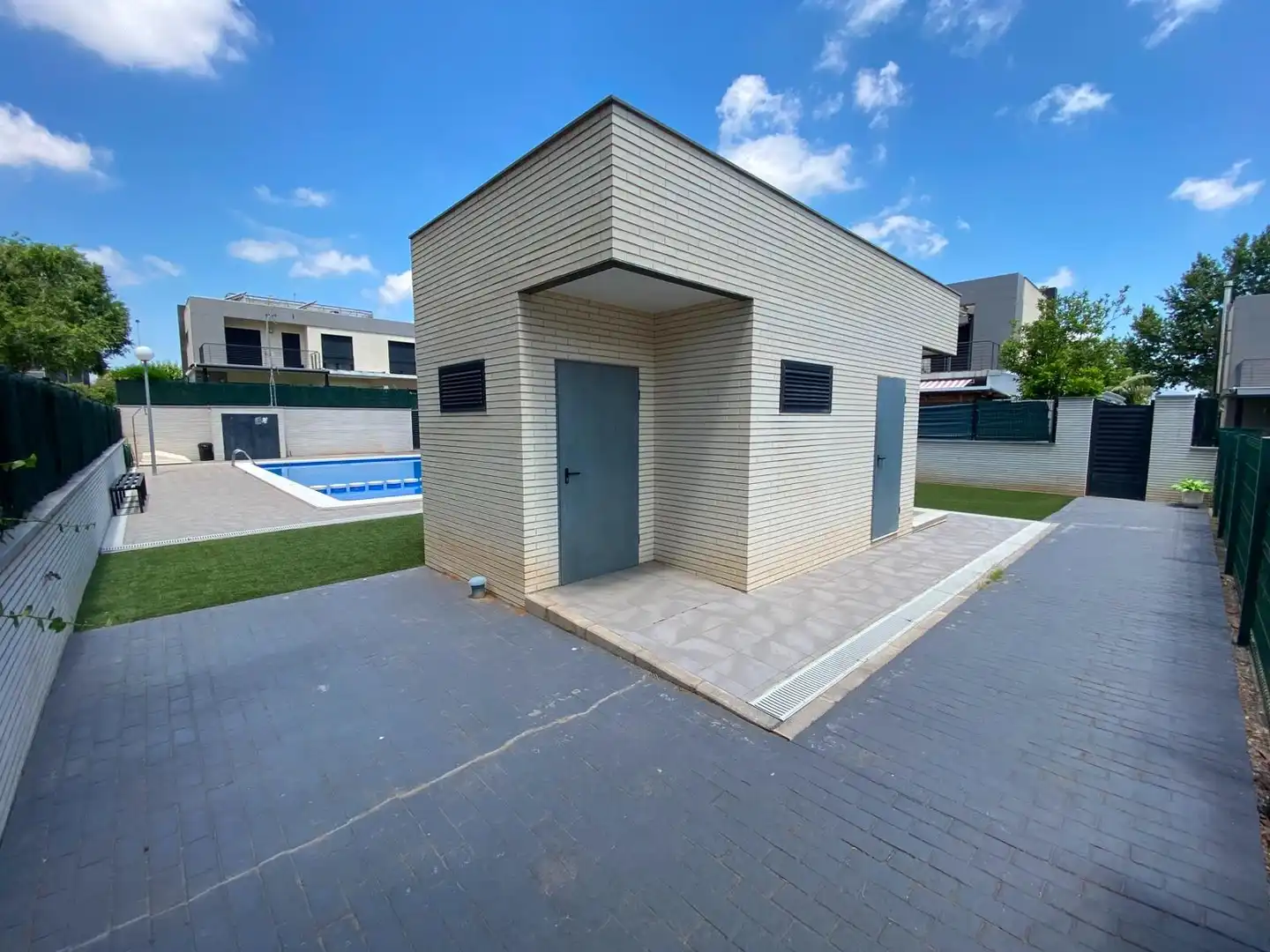 Vista exterior de Casa o chalet en venta en Castellón de la Plana / Castelló de la Plana con Aire acondicionado, Calefacción y Jardín privado