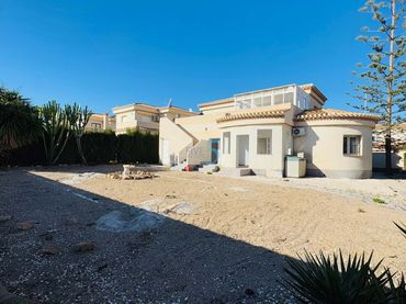 Maison avec balcon à vendre à Orihuela Costa
