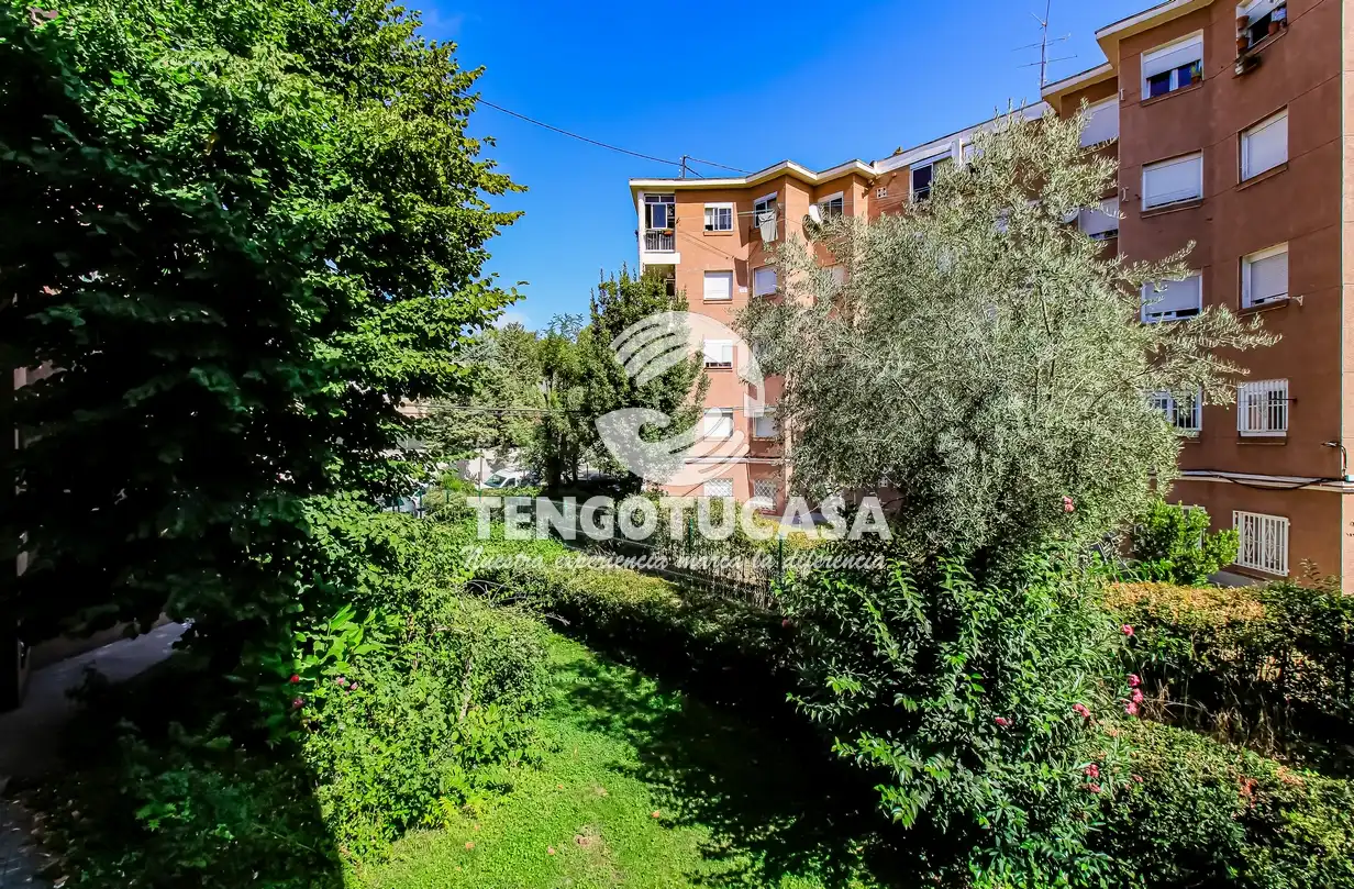 Pis en venda a Calle del Ángel de la Guarda, Canillejas