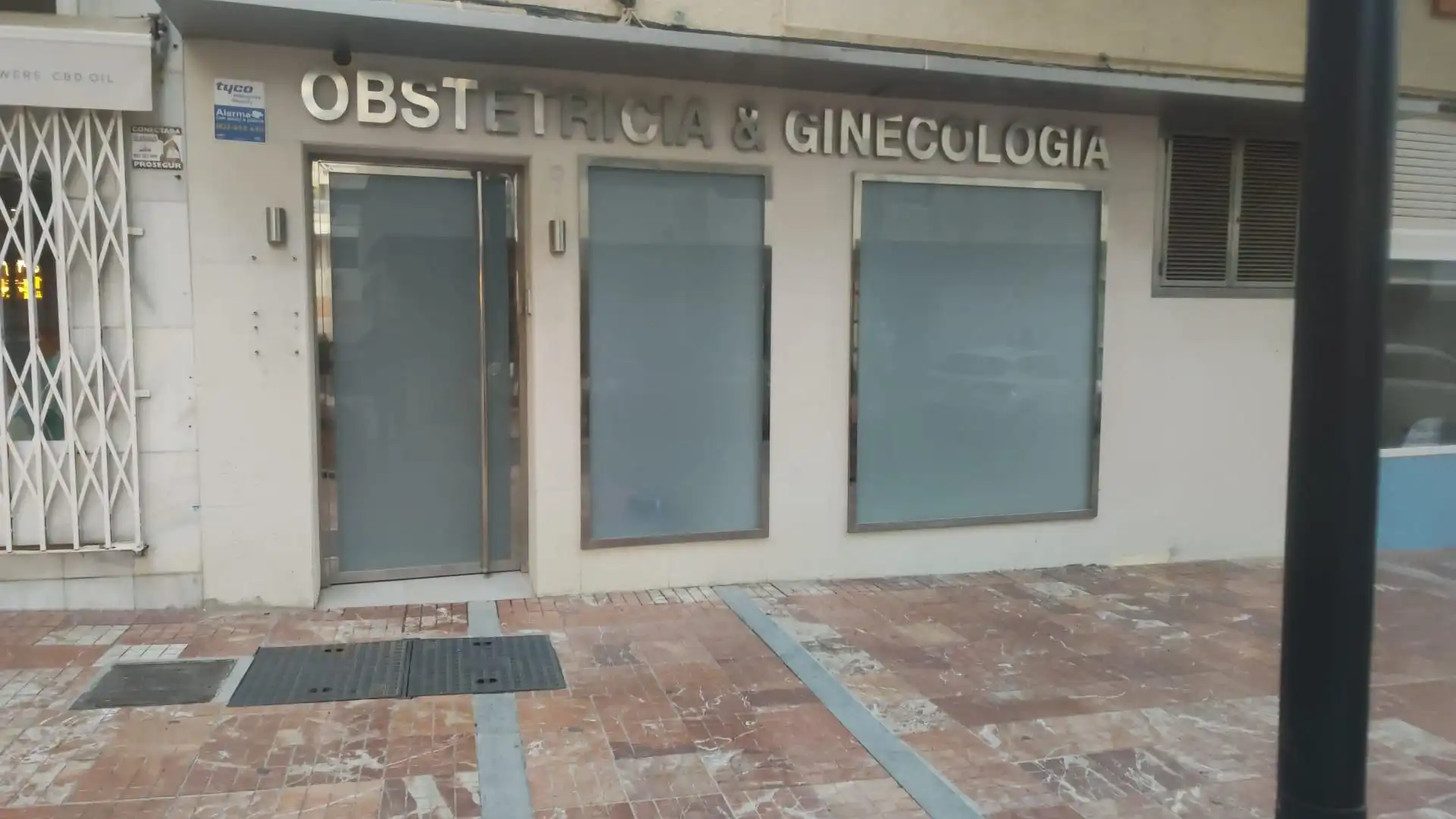 Local en venda en Marbella amb Aire condicionat i Moblat