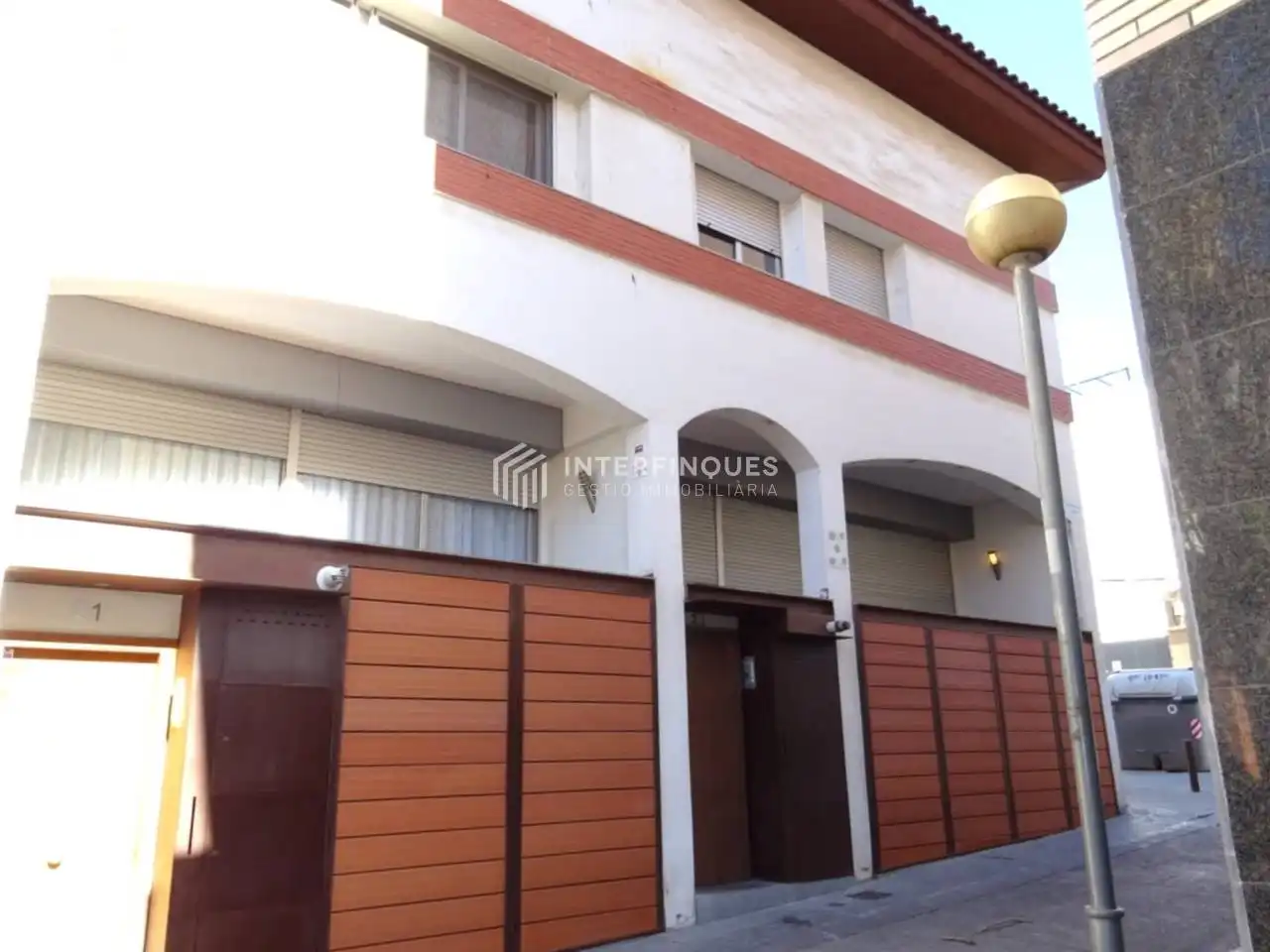 Vista exterior de Pis en venda en Badalona amb Calefacció, Terrassa i Traster