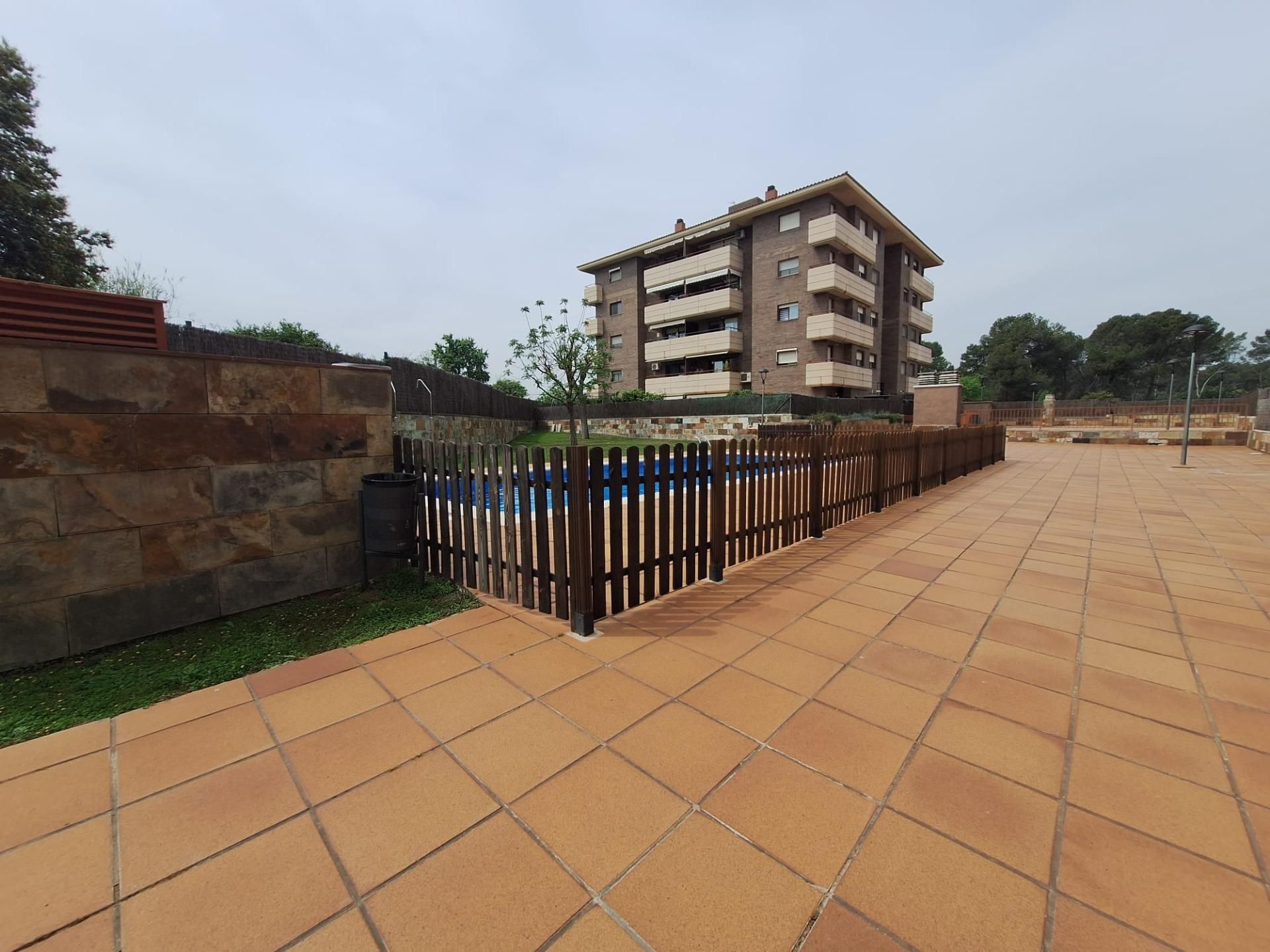 Terrace of Flat for sale in Sabadell  with Heating, Private garden and Parquet flooring