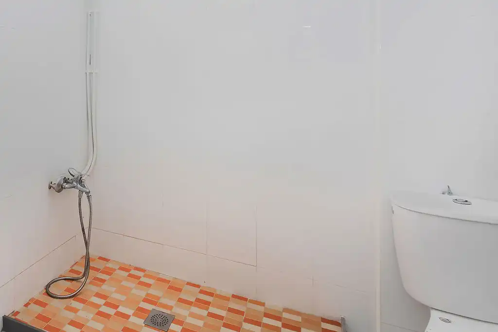Baño de Piso en venta en Montijo, Badajoz