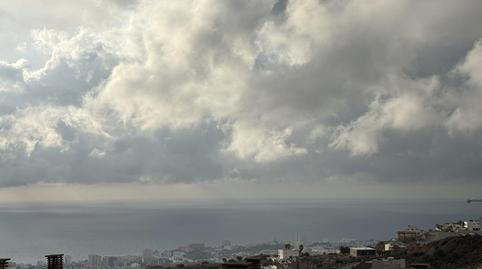 Foto 4 de Piso de alquiler en Santangelo, Málaga