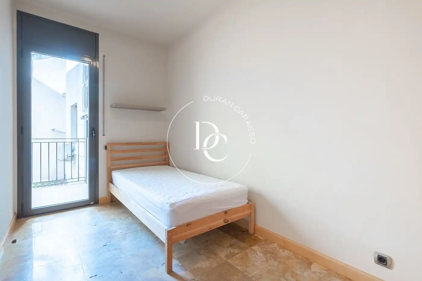 Flat for rent in AJUNTAMENT, Centre
