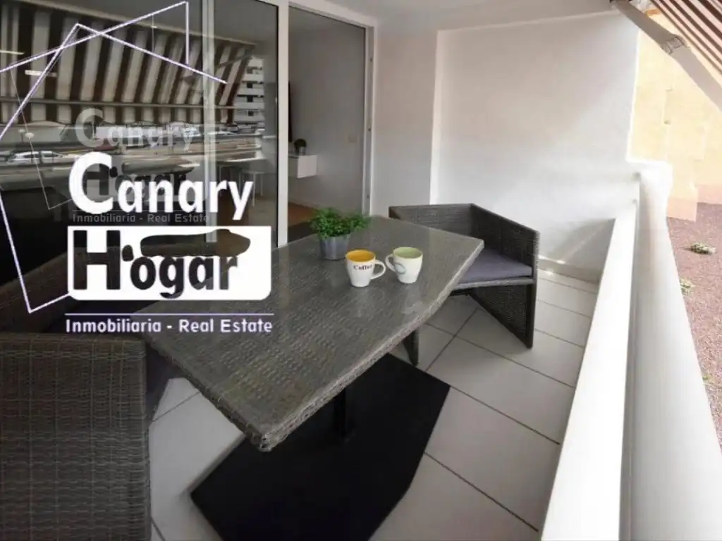 Terraza de Estudio en venta en Adeje con Aire acondicionado, Calefacción y Piscina comunitaria