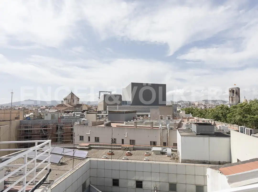 Ático de alquiler en El Raval