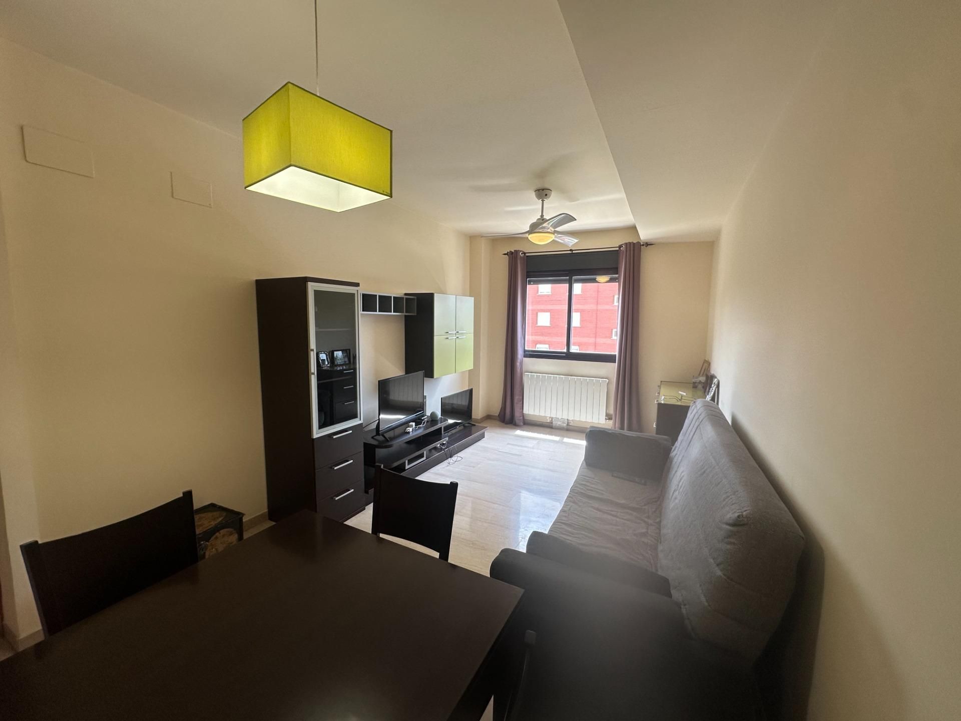 Sala d'estar de Apartament de lloguer en  Granada Capital