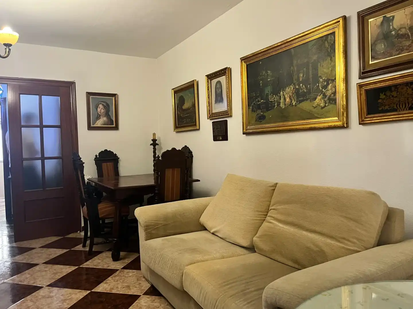Living room of Flat for rent in Sevilla  with Air Conditioner, Furnished and Washing machine