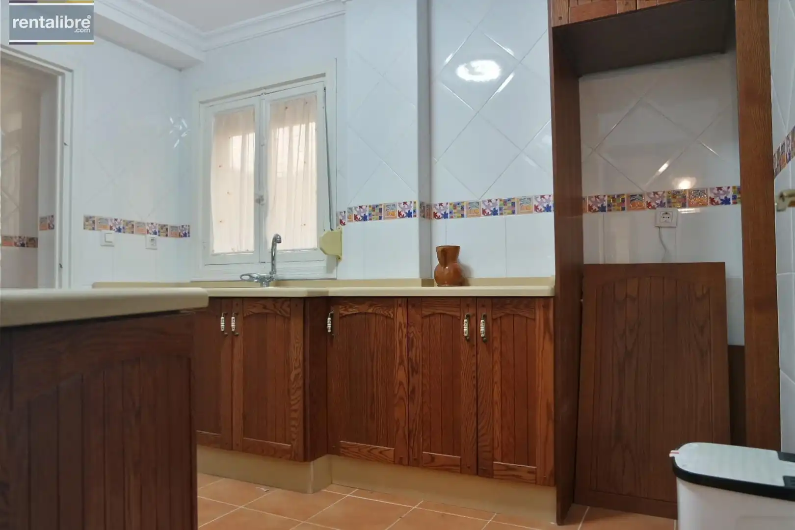 Kitchen of Flat for sale in Sanlúcar de Barrameda  with Air Conditioner and Heating