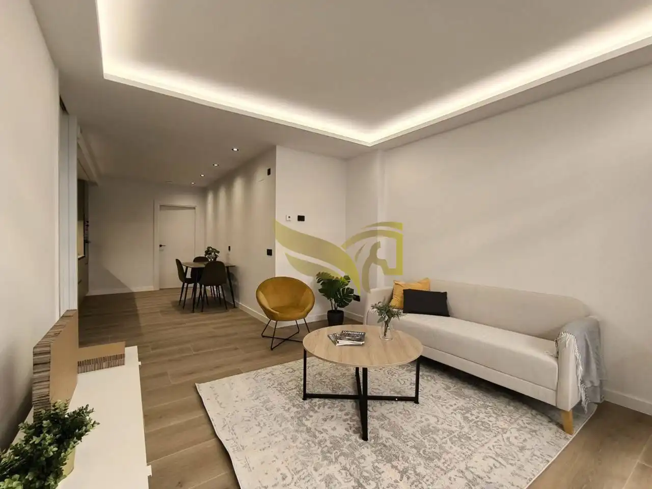 Wohnung mit Aufzug zum Verkauf in Calle de Meléndez Valdés, imagen 2