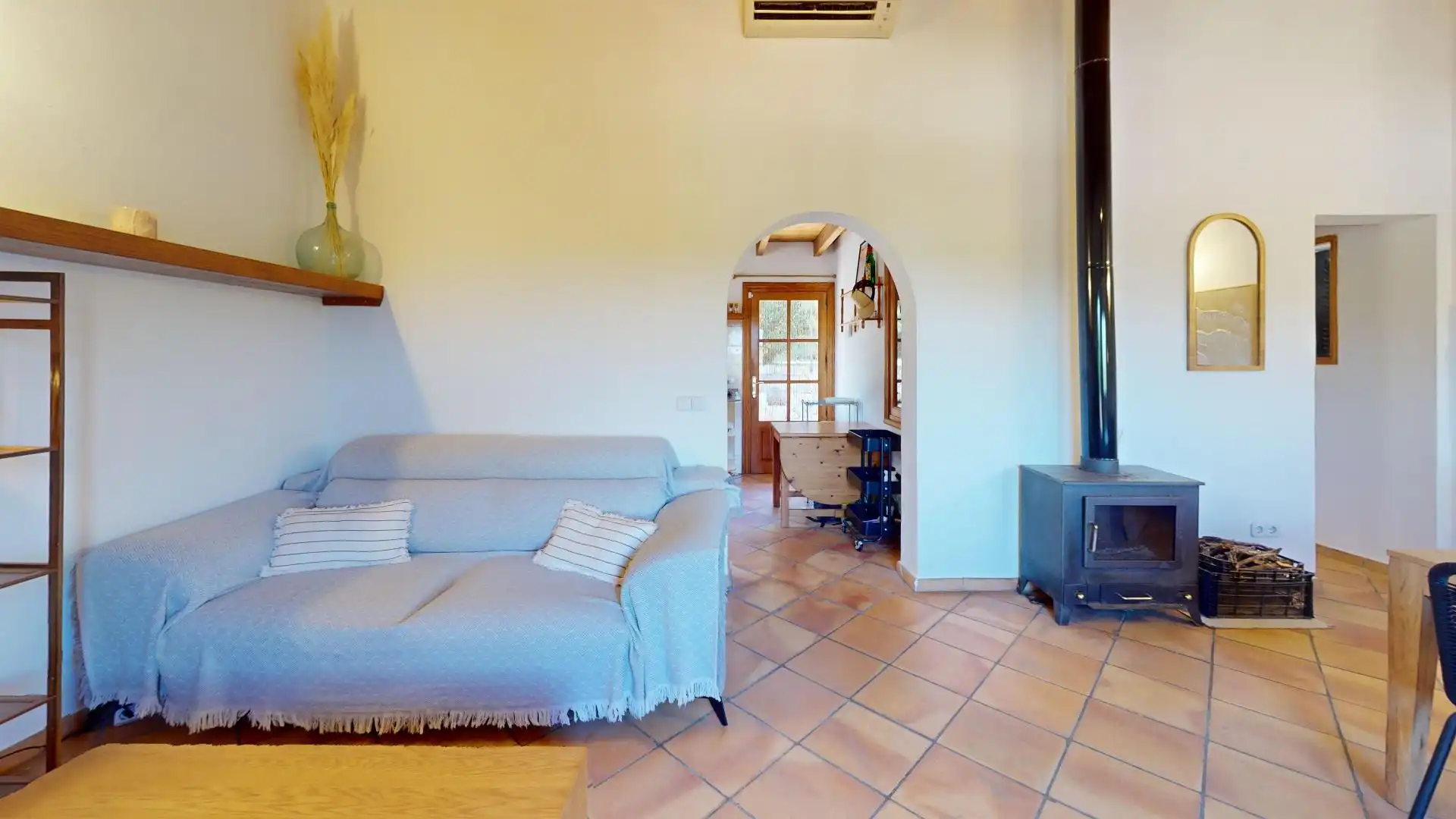 Living room of Country homes for rent in Costitx  with Air Conditioner, Heating and Private garden