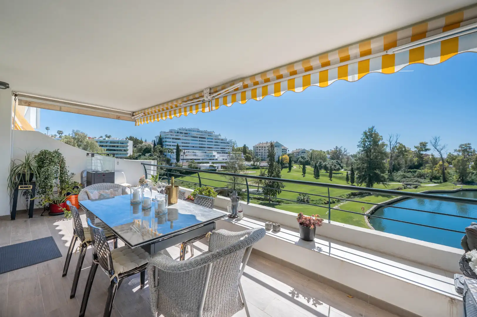 Apartament amb piscina en venda a CORTES(UR GUADALMINA ALTA 7, imagen 16