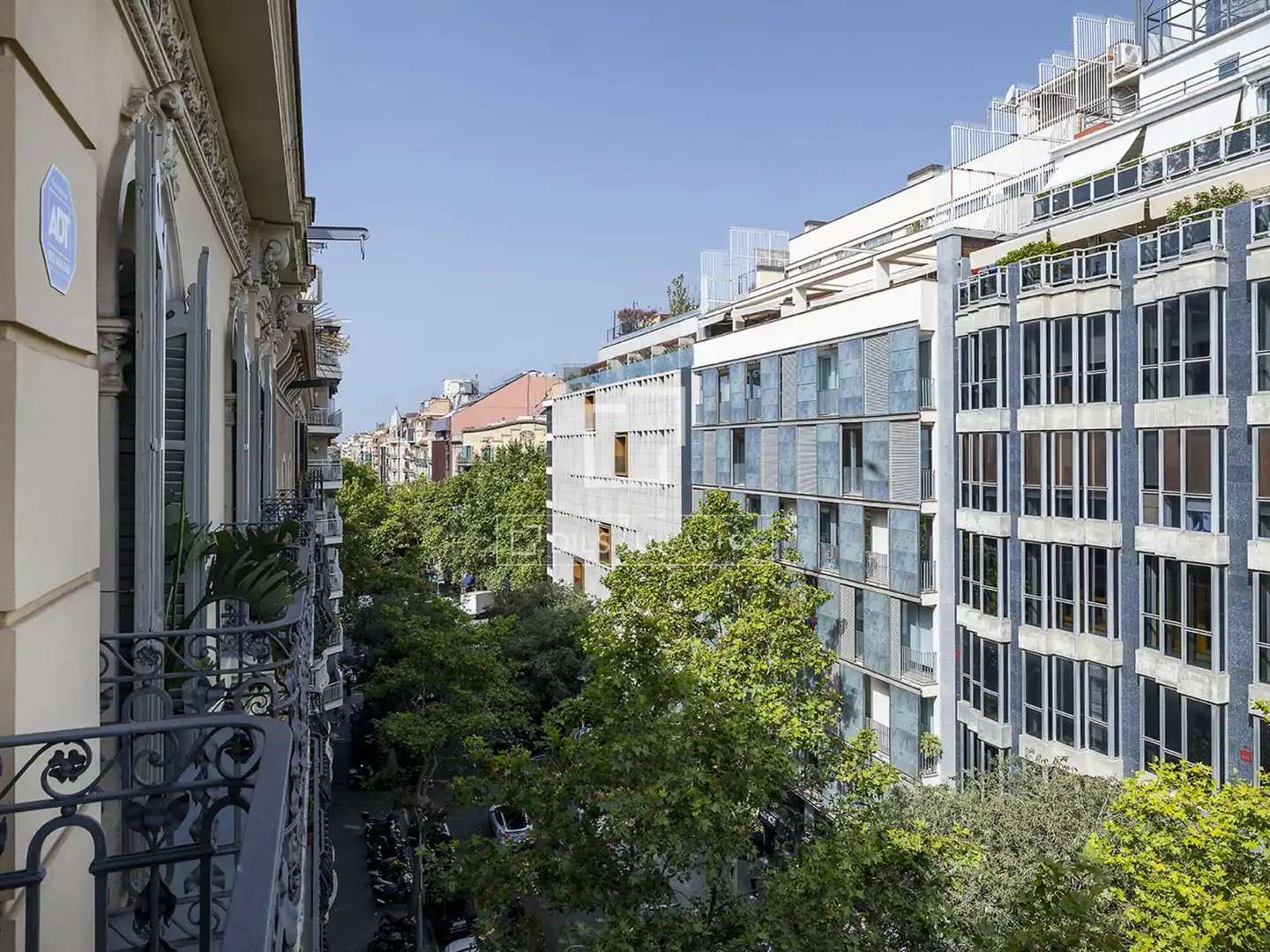 Exterior view of Flat for rent in Barcelona  with Furnished