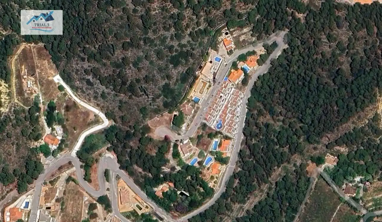 Residential land for sale in Urbanizacion CORONA LA 13