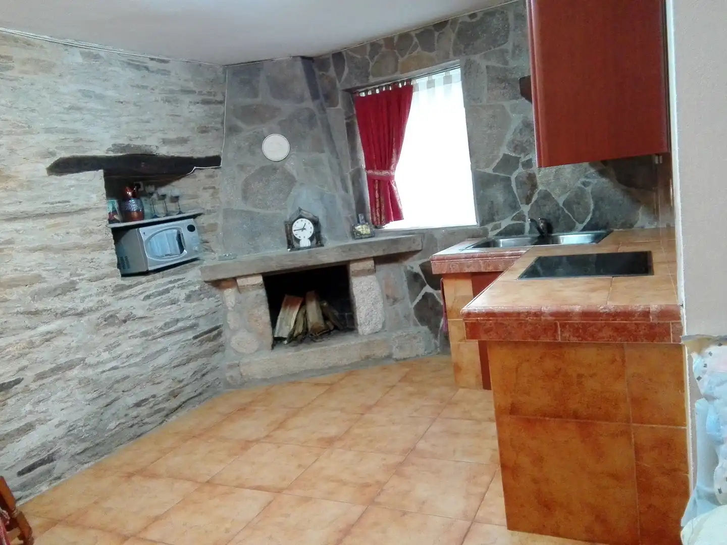 Cocina de Casa o chalet en venta en Portomarín con Jardín privado, Trastero y Amueblado