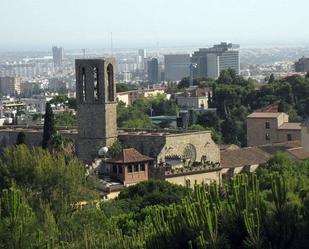 Vista exterior de Finca rústica en venda en  Barcelona Capital amb Aire condicionat, Terrassa i Piscina